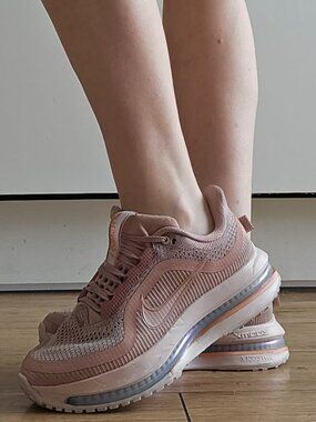 Nike Women's Pegasus Premium Atmosphere Pink Running Shoes Size 6